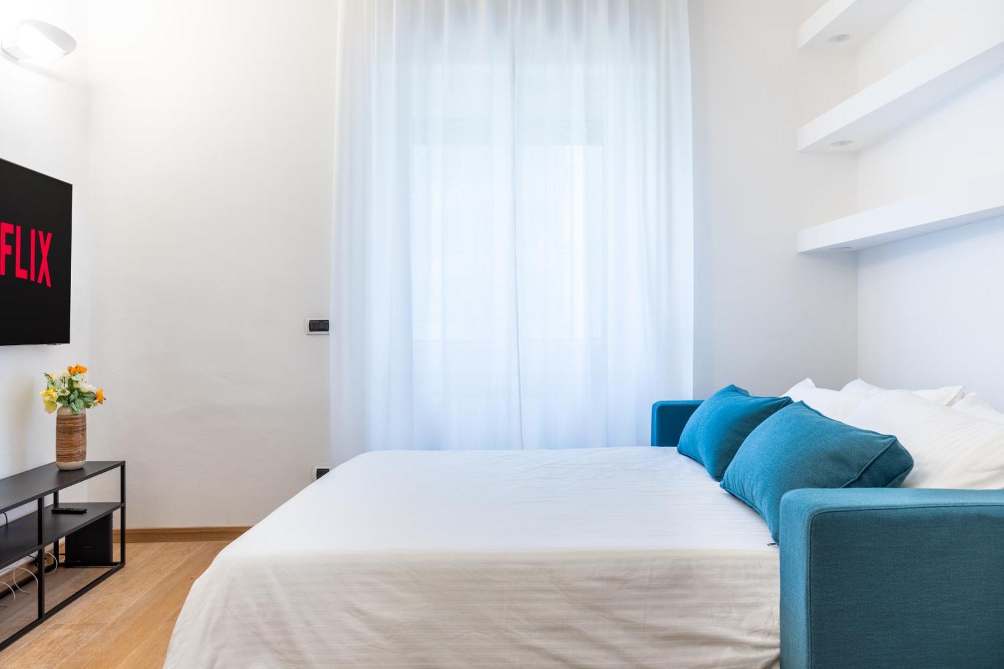 Corso Como-garibaldi - Luxury Flat With Parking And Wifi Apartamento