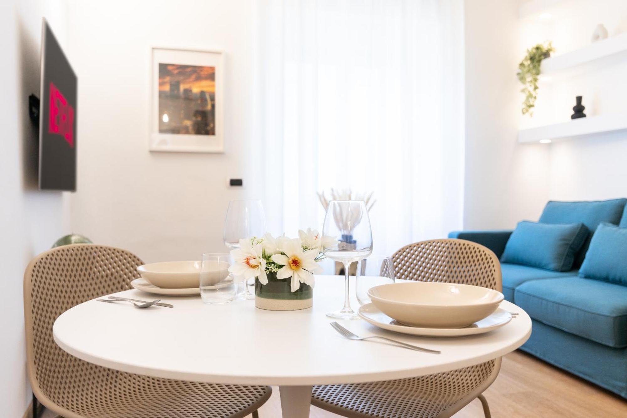 Corso Como-garibaldi - Luxury Flat With Parking And Wifi Apartamento *